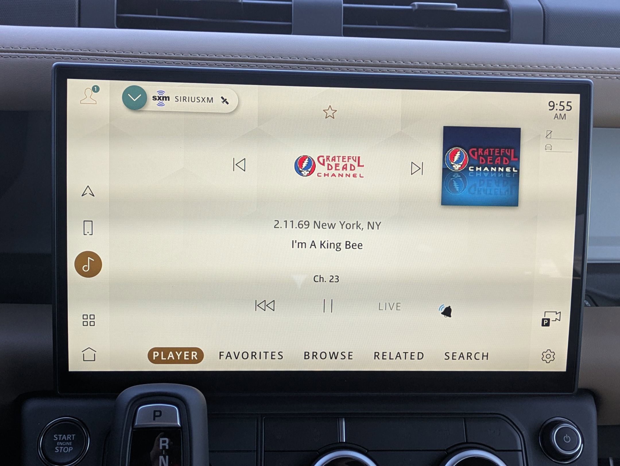 New 2026 Land Rover Defender 110 X-Dynamic SE image 12