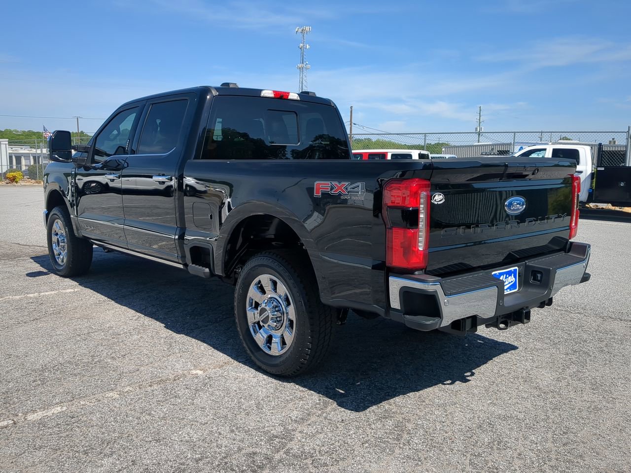 Used 2026 Ford F250 Lariat w/ Lariat Ultimate Package AWD/4WD image 5