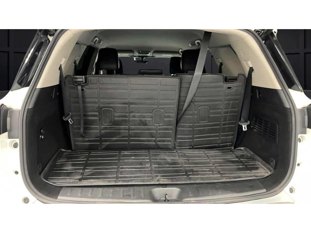 Used 2023 Nissan Pathfinder SL AWD/4WD image 25