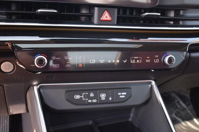New 2026 Kia Carnival SX Prestige FWD image 33