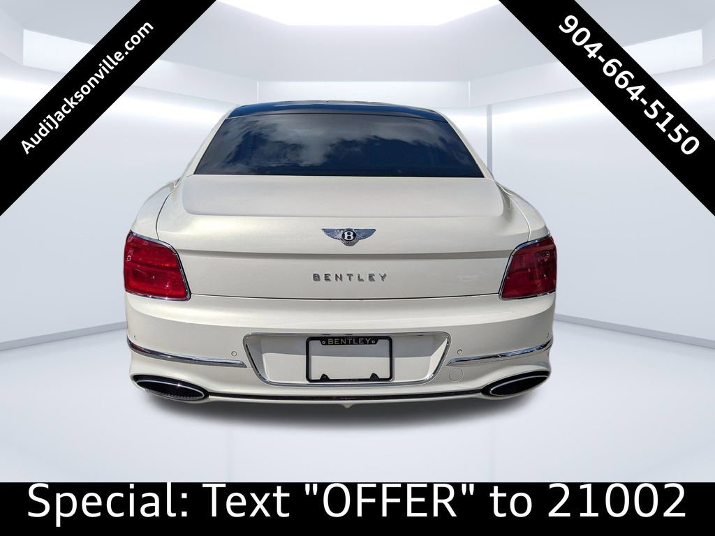Used 2022 Bentley Flying Spur W12 image 5