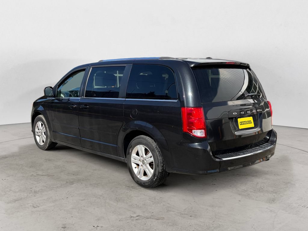 Used 2011 Dodge Grand Caravan Crew w/ Entertainment Group 1 FWD image 7