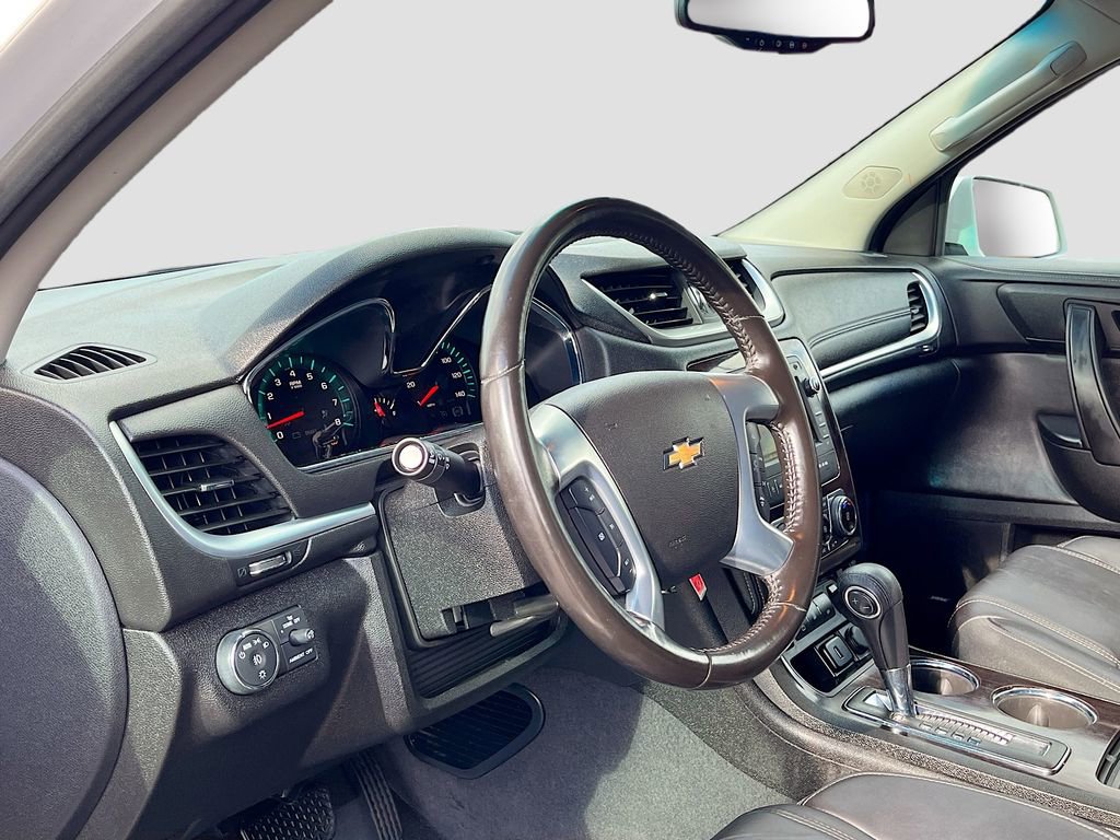 Used 2017 Chevrolet Traverse LT AWD/4WD image 9