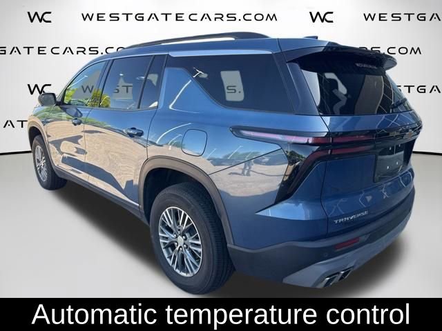 Used 2024 Chevrolet Traverse LT image 14