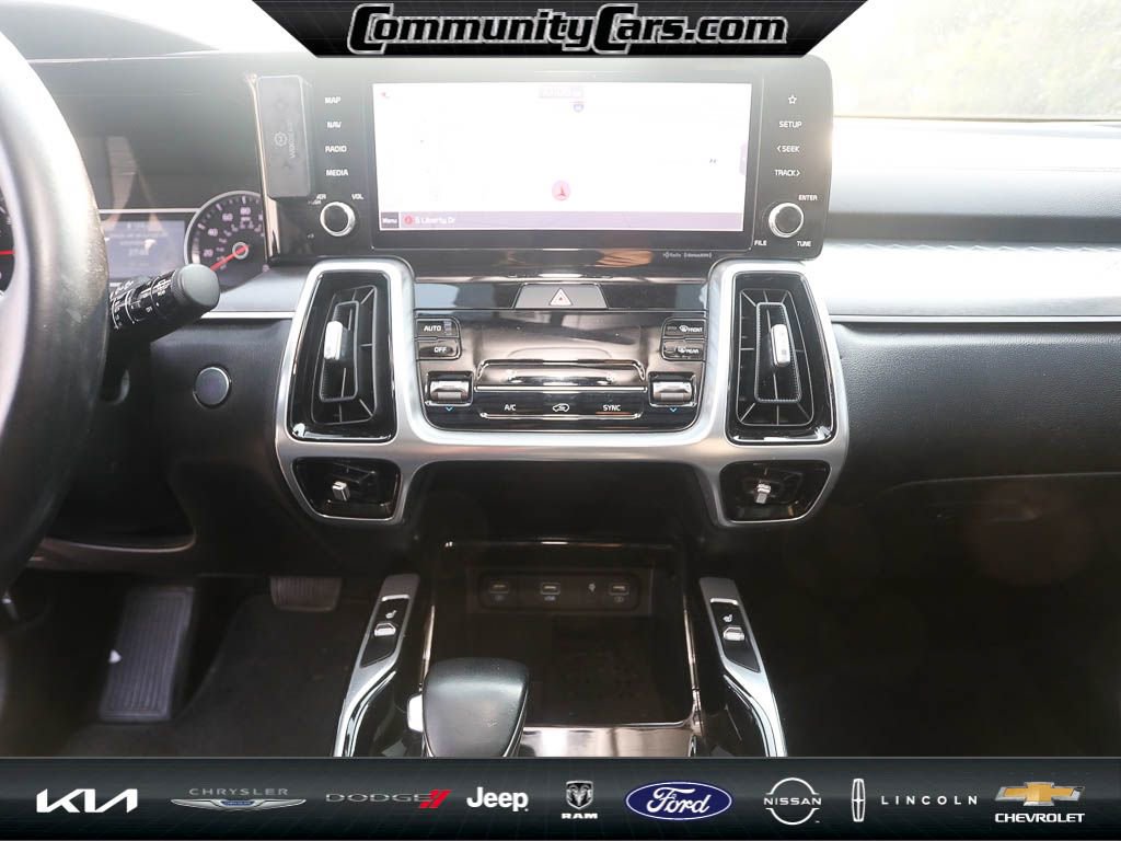 Used 2022 Kia Sorento SX image 16