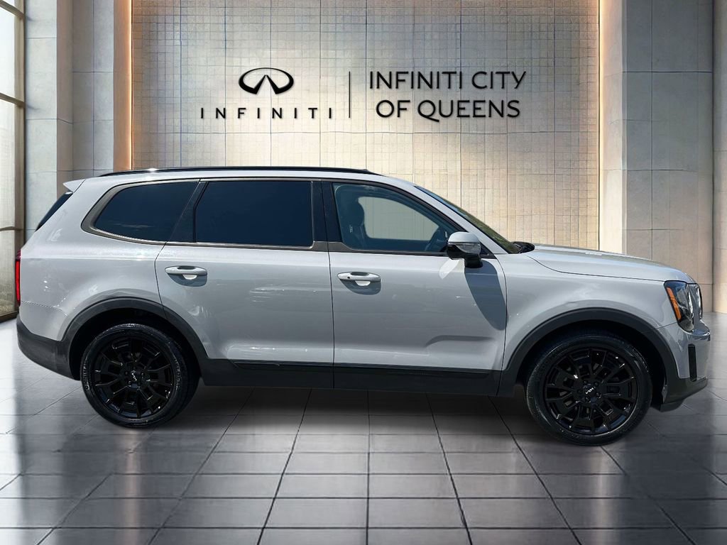 Used 2022 Kia Telluride SX w/ Nightfall Edition Package AWD/4WD image 27