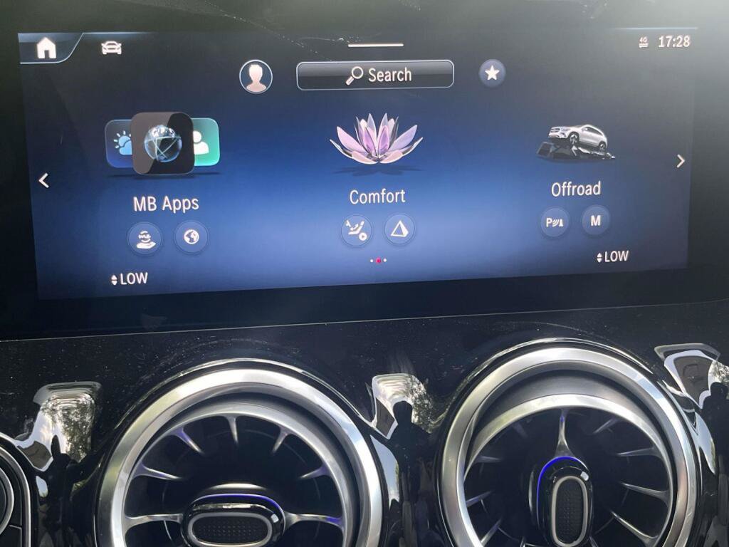 New 2026 Mercedes-Benz GLA 250 4MATIC image 23