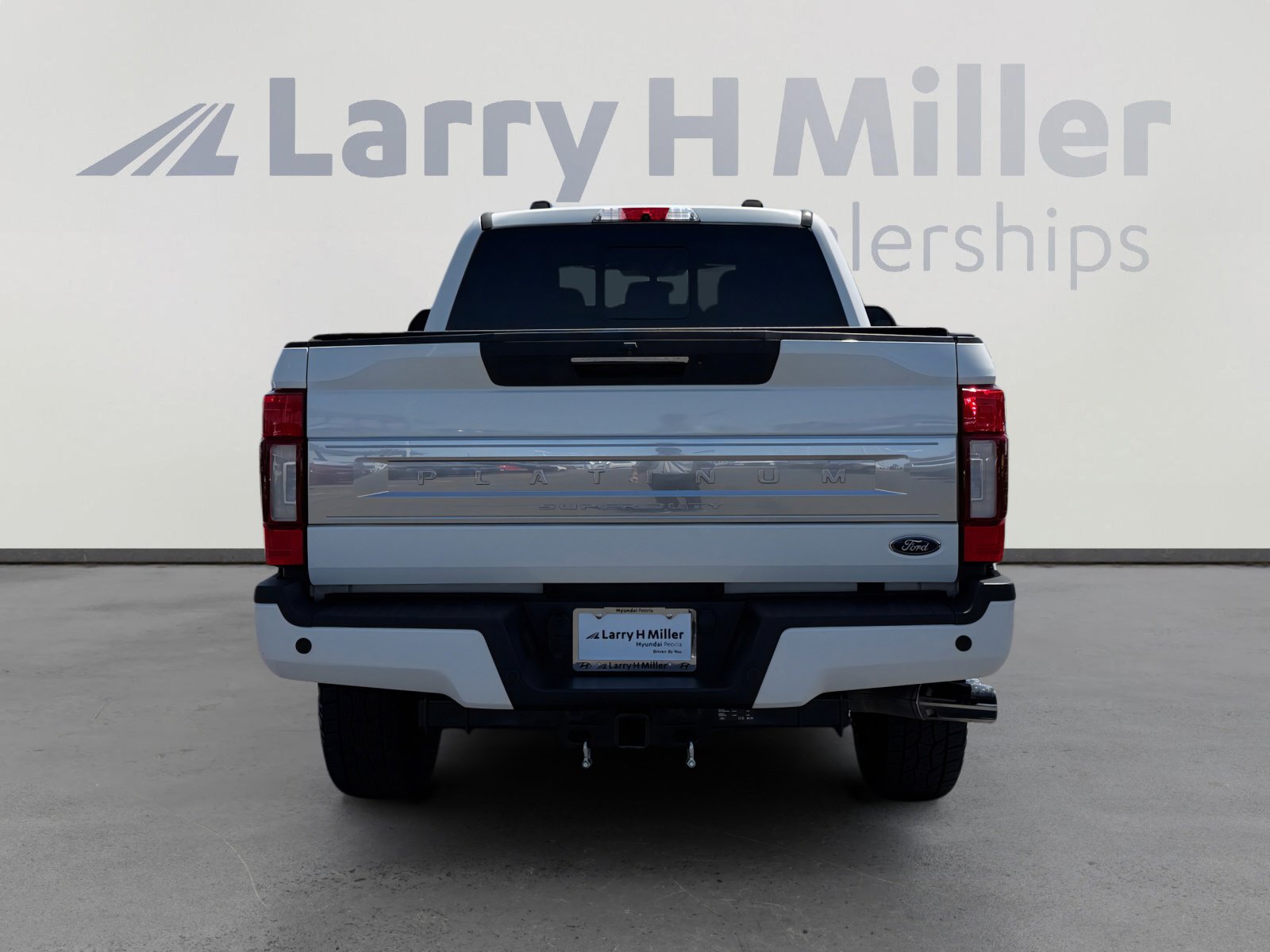 Used 2021 Ford F250 Platinum AWD/4WD image 4