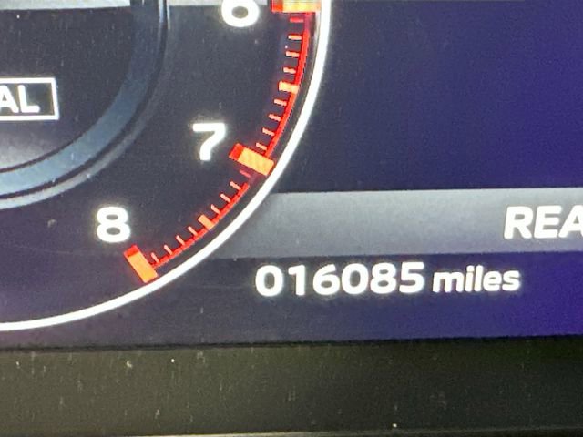 Used 2024 Mitsubishi Outlander SE image 17