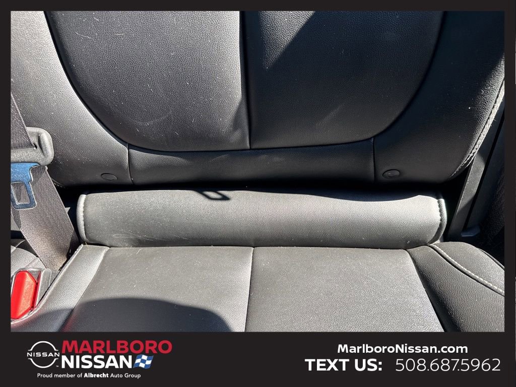 Used 2023 Jeep Grand Cherokee Limited image 18