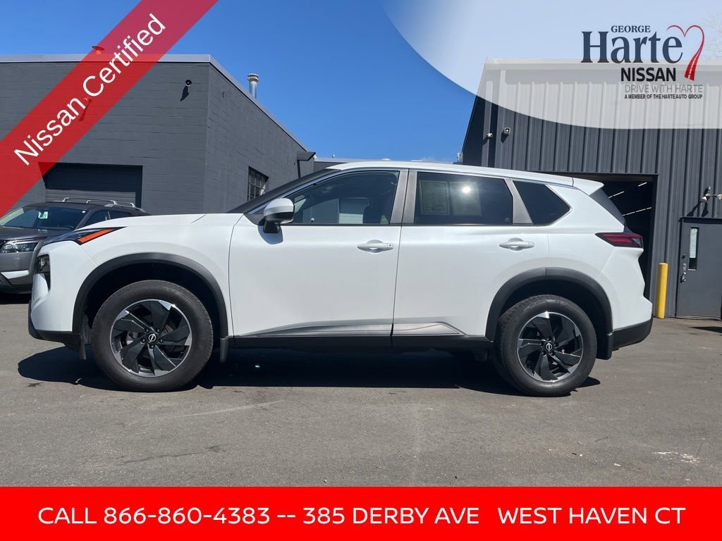 Certified 2025 Nissan Rogue SV image 6