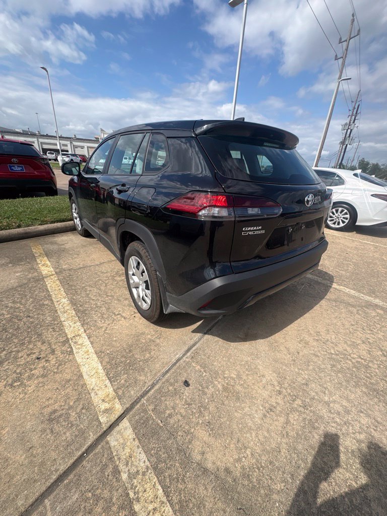 Used 2026 Toyota Corolla Cross L FWD image 4