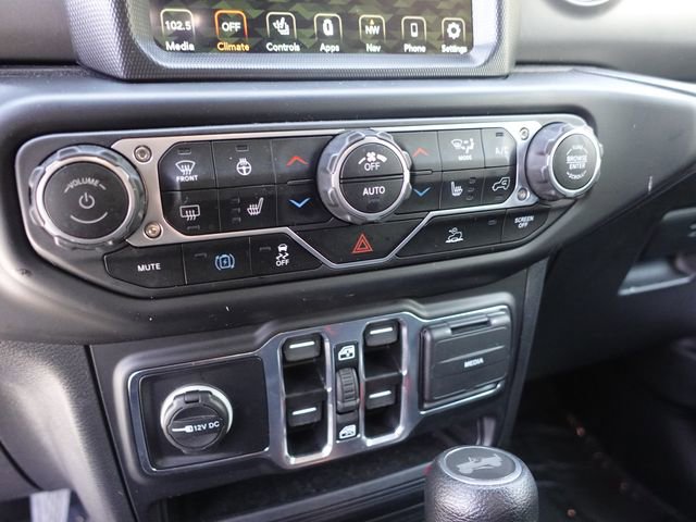 Used 2023 Jeep Wrangler Unlimited w/ Sun & Screen Package AWD/4WD image 18