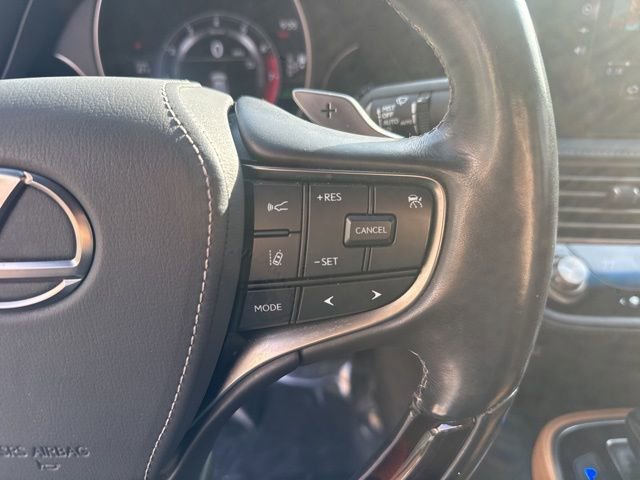 Used 2021 Lexus LS 500 w/ Interior Upgrade Package image 19