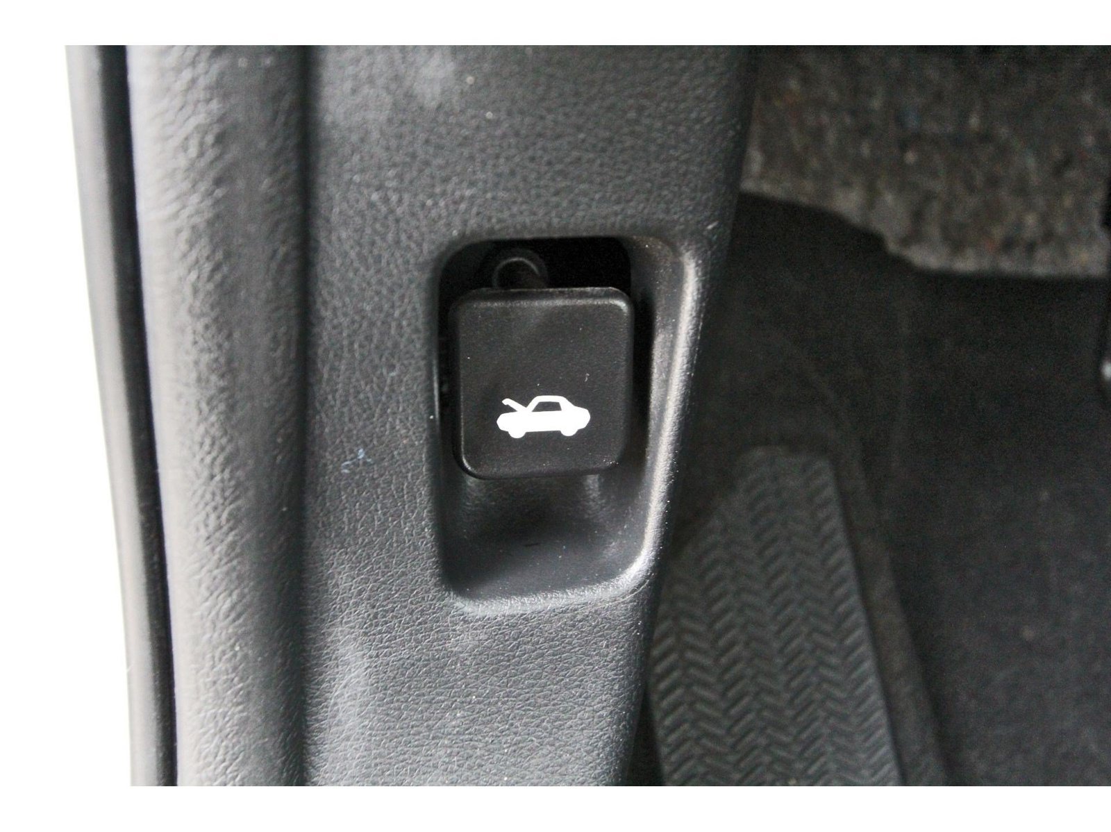 Used 2018 Honda Civic LX image 28