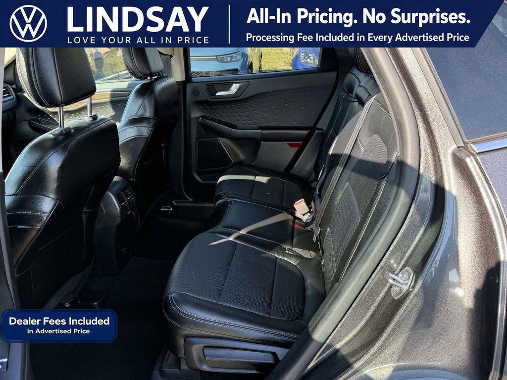 Used 2020 Ford Escape Titanium AWD/4WD image 14