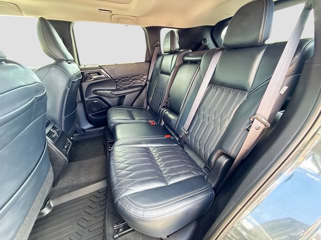Used 2025 Mitsubishi Outlander SEL AWD/4WD image 26