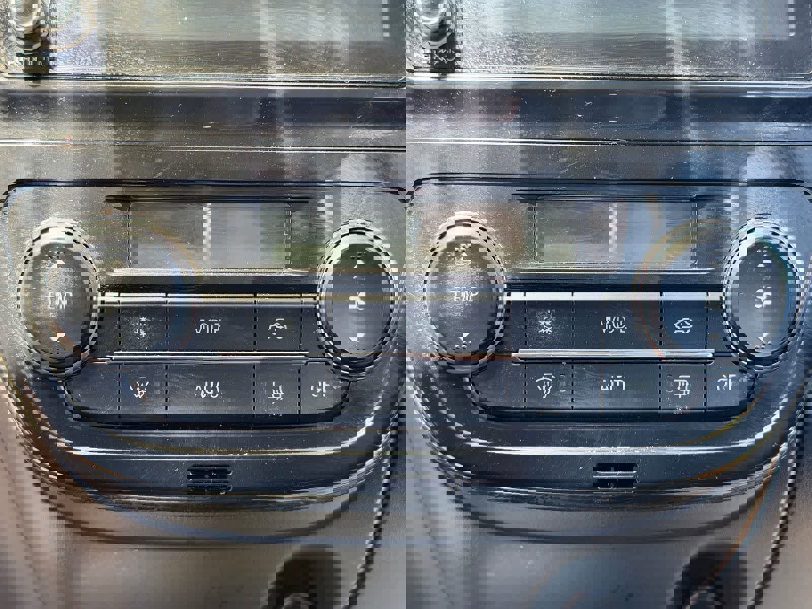 Used 2024 Mitsubishi Mirage ES FWD image 13