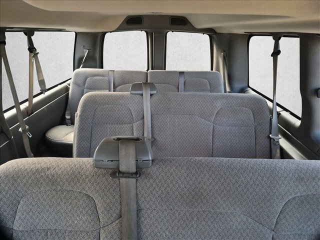 Used 2016 Chevrolet Express 2500 LT w/ LT Preferred Equipment Group RWD image 17