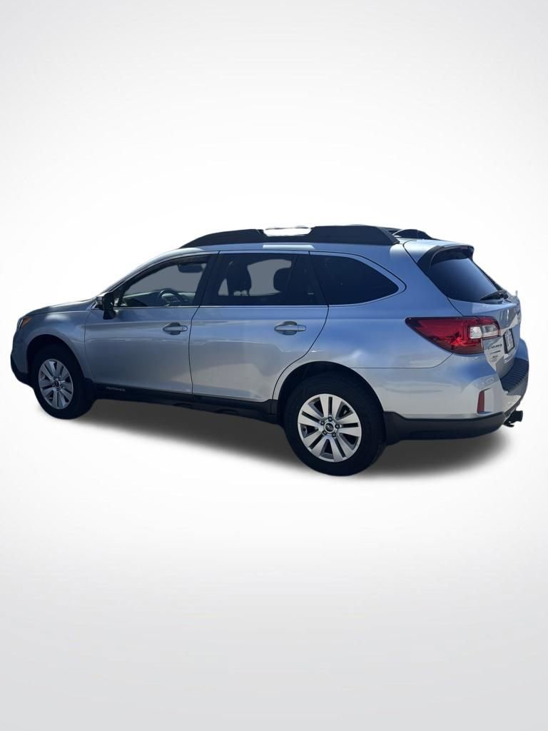 Used 2017 Subaru Outback 2.5i Premium AWD/4WD image 4