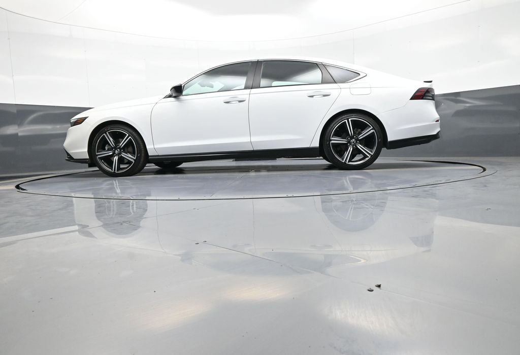 Certified 2023 Honda Accord Sport image 32