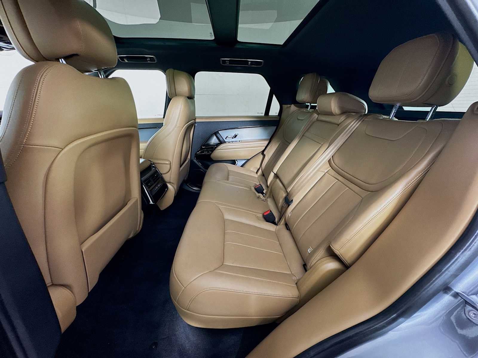 Used 2023 Land Rover Range Rover Sport SE image 21