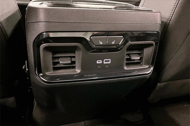 Used 2022 GMC Sierra 1500 AT4 image 30