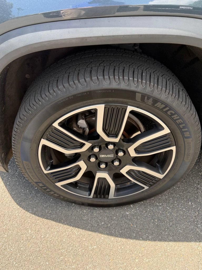 Used 2019 GMC Acadia SLT w/ Black Edition AWD/4WD image 13
