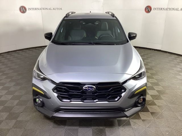Used 2025 Subaru Crosstrek 2.5i Sport AWD/4WD image 2