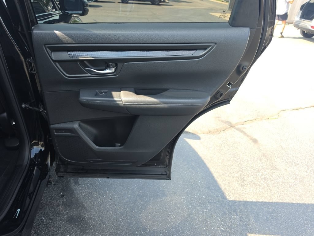 Used 2024 Honda CR-V LX image 29