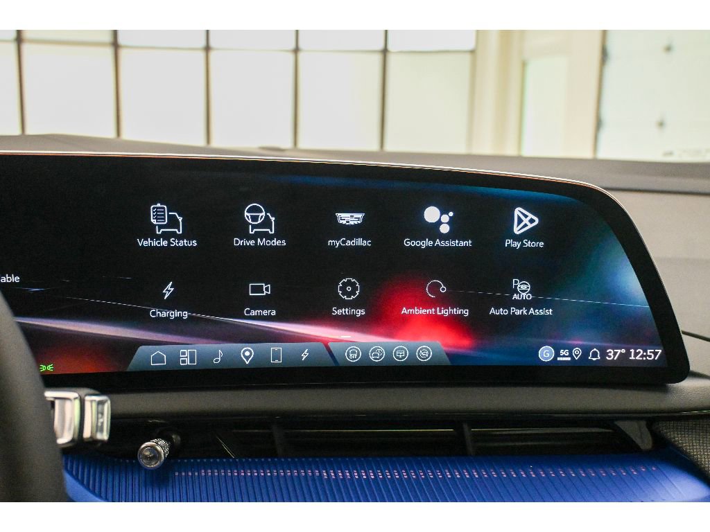 New 2026 Cadillac Optiq V w/ Carbon Fiber Package image 44