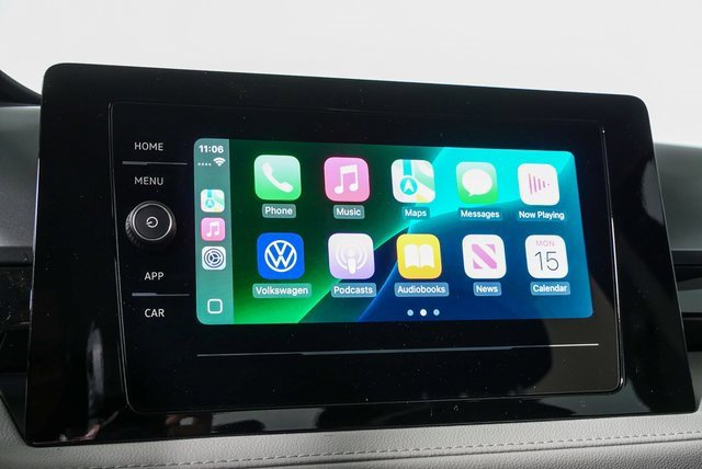 New 2026 Volkswagen Taos S image 15