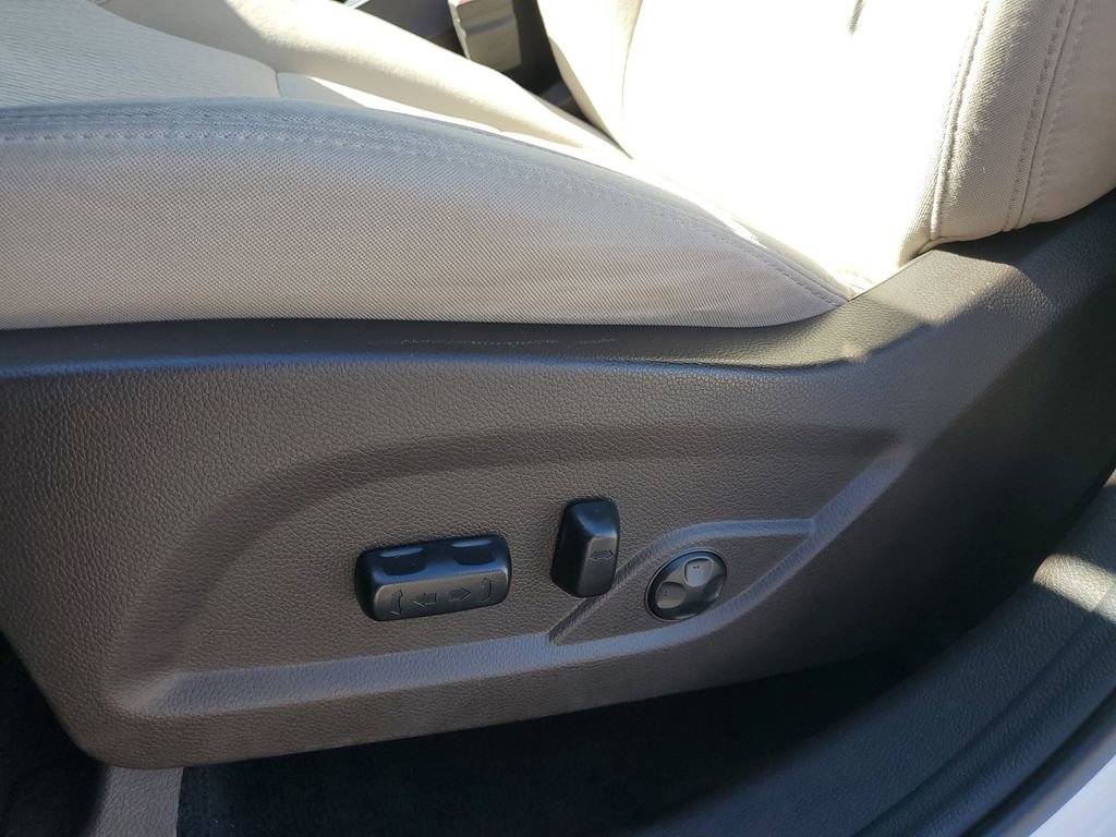 Used 2017 Hyundai Santa Fe Sport image 25