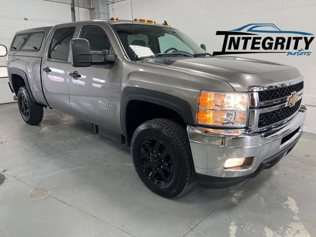 Used 2013 Chevrolet Silverado 3500 LT w/ Interior Plus Package AWD/4WD image 1