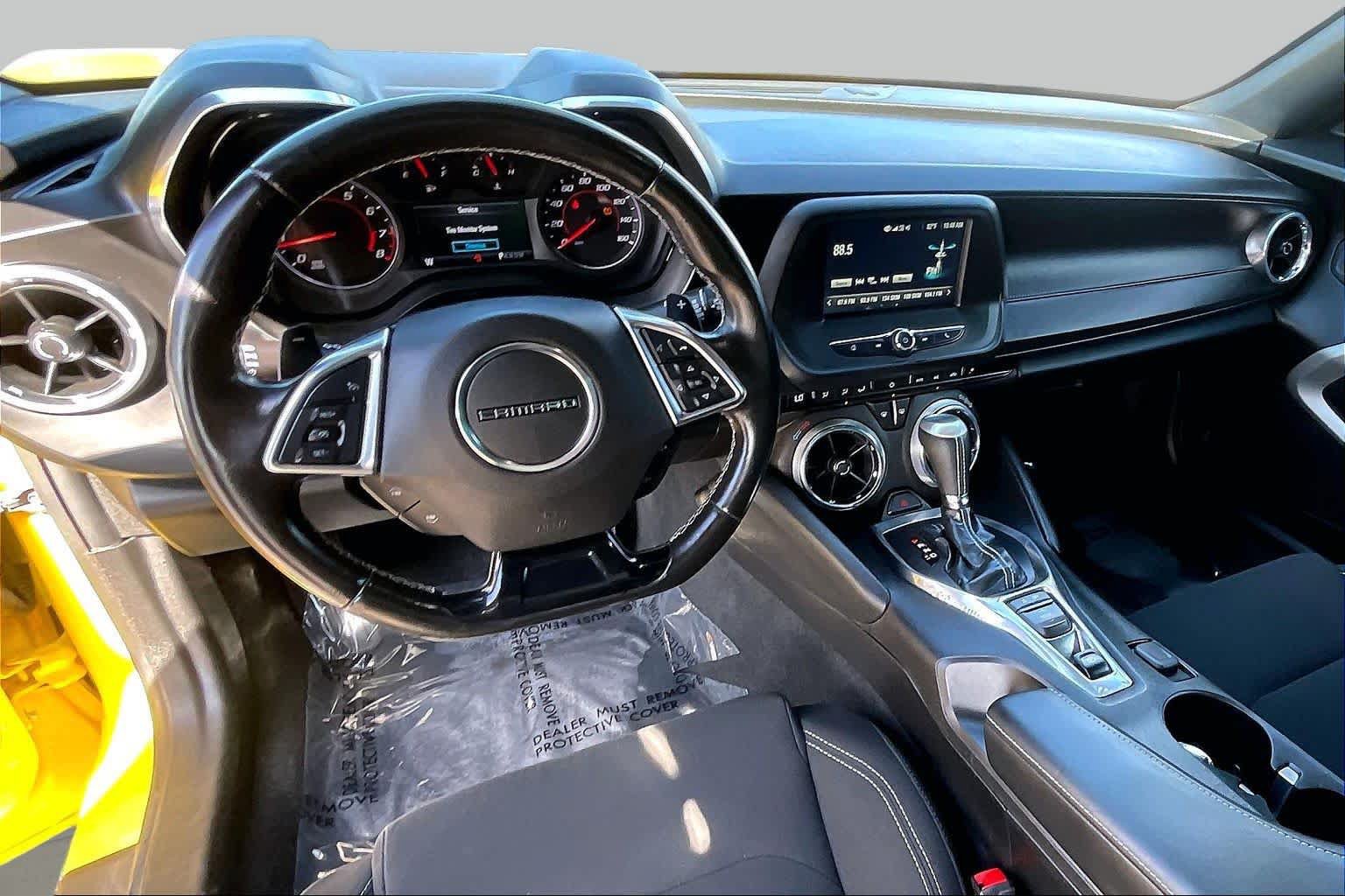 Used 2018 Chevrolet Camaro LT RWD image 14