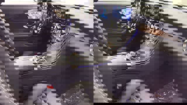 Used 2021 Mercedes-Benz C 300 4MATIC Cabriolet image 32