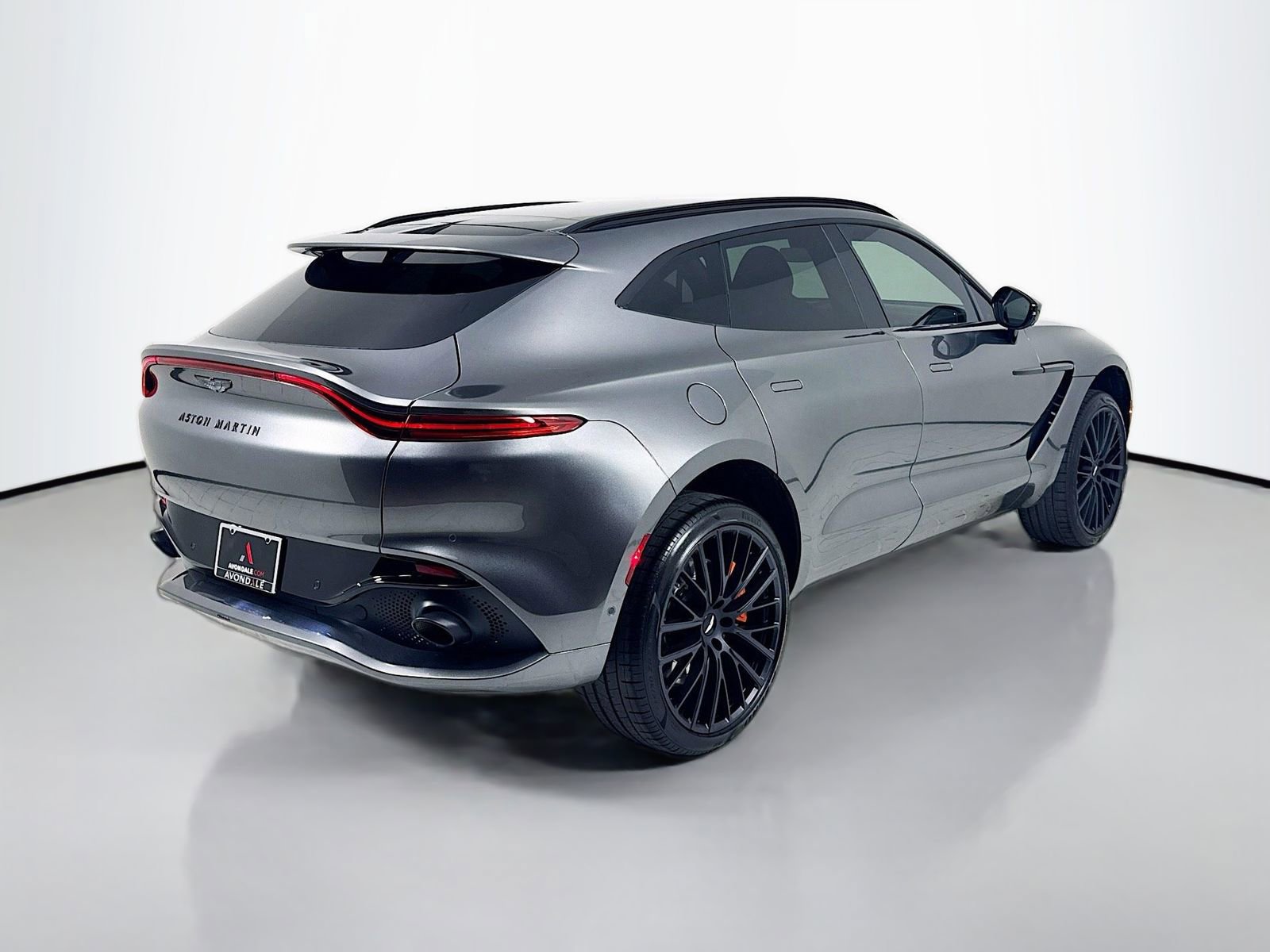Used 2022 Aston Martin DBX image 7