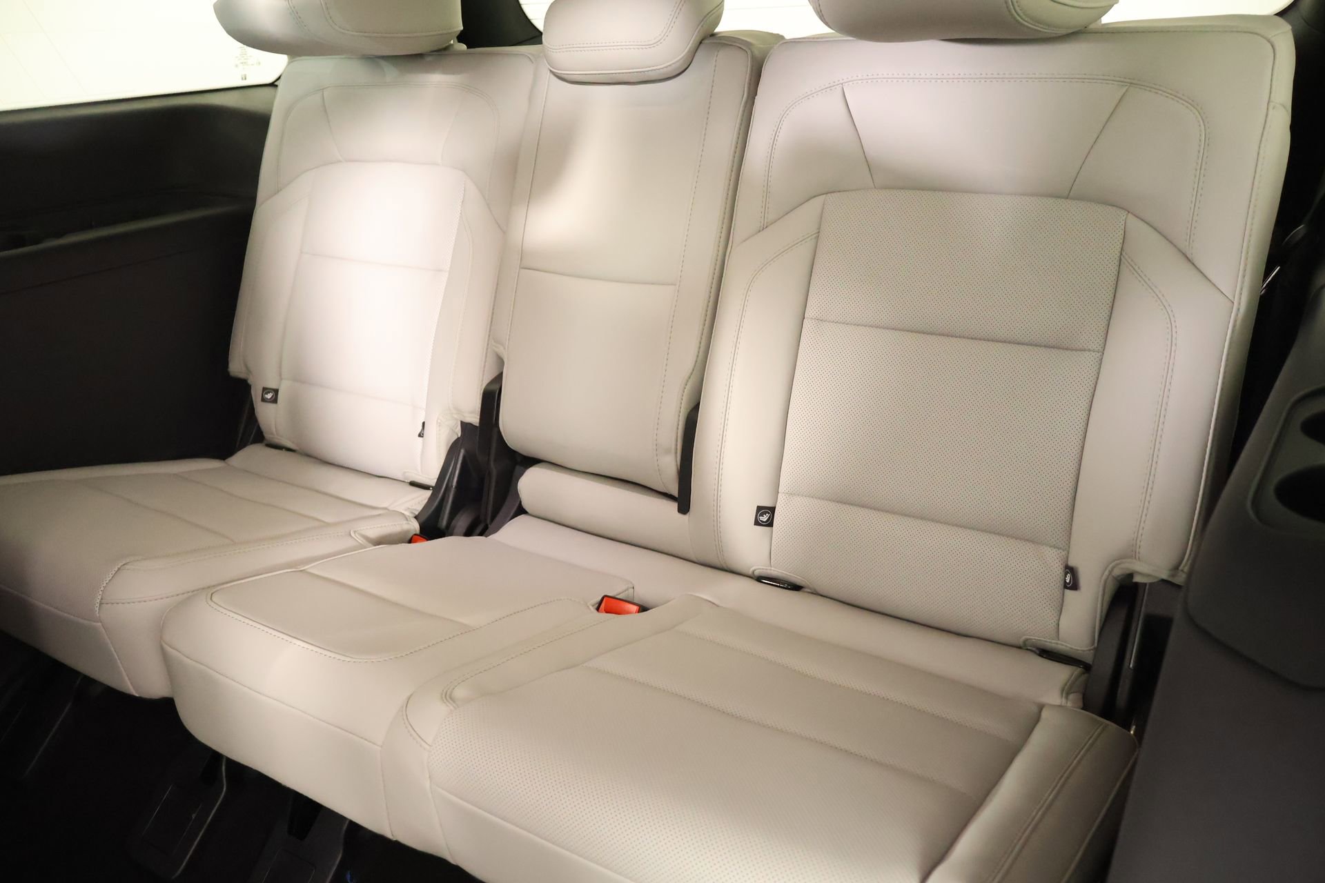 New 2026 Lincoln Navigator Premiere AWD/4WD image 13