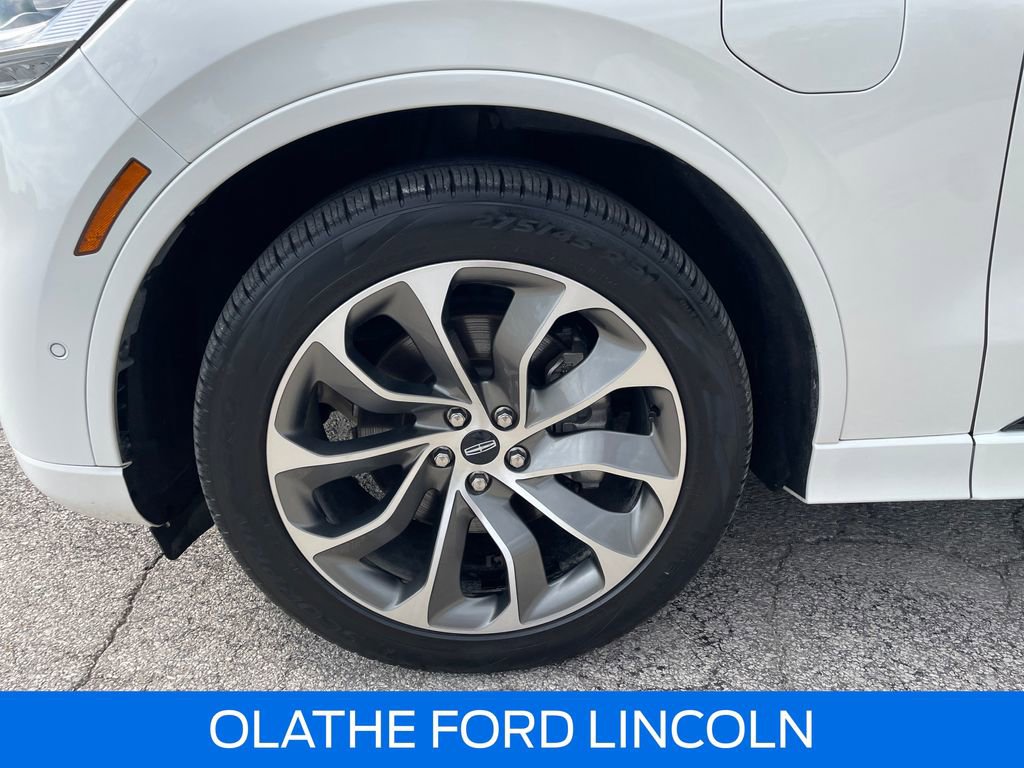 Certified 2021 Lincoln Aviator Grand Touring w/ Equipment Group 302A AWD/4WD image 29