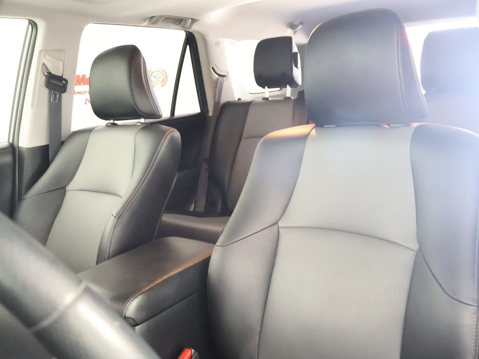 Used 2020 Toyota 4Runner SR5 Premium w/ Moonroof Package AWD/4WD image 29