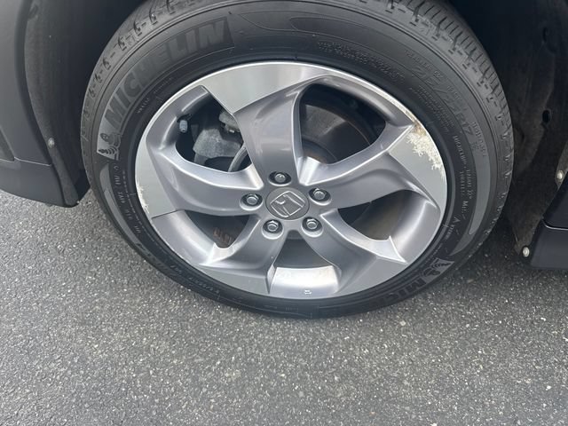 Used 2018 Honda HR-V LX image 9
