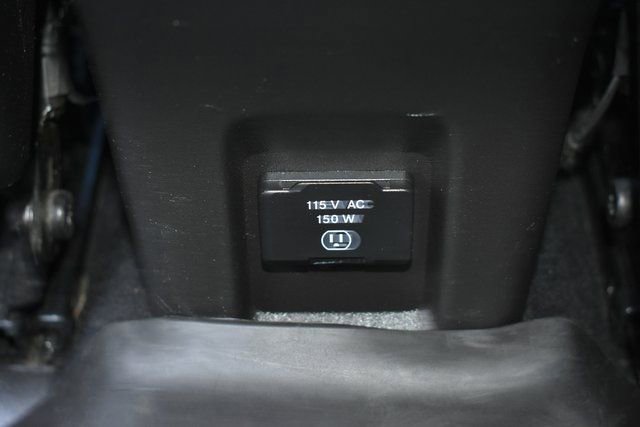 Used 2017 Jeep Renegade Limited image 33