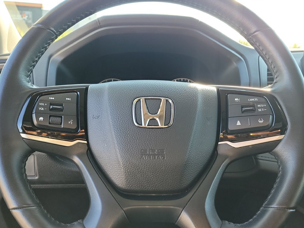 Used 2025 Honda Odyssey EX-L image 15