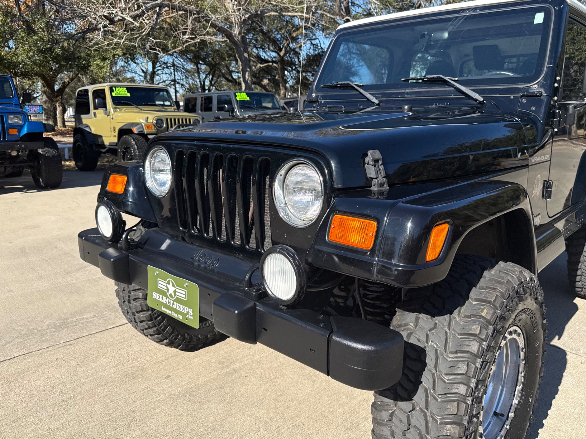 Used 2002 Jeep Wrangler Sahara image 6