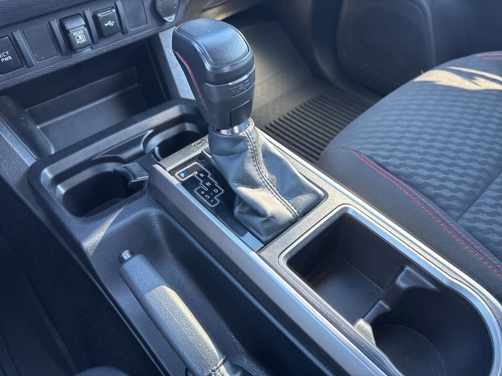 Used 2023 Toyota Tacoma SR5 AWD/4WD image 10