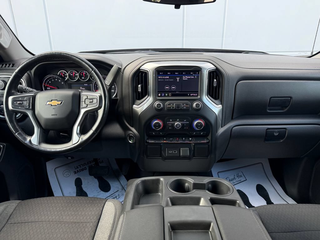 Used 2022 Chevrolet Silverado 1500 LT AWD/4WD image 9