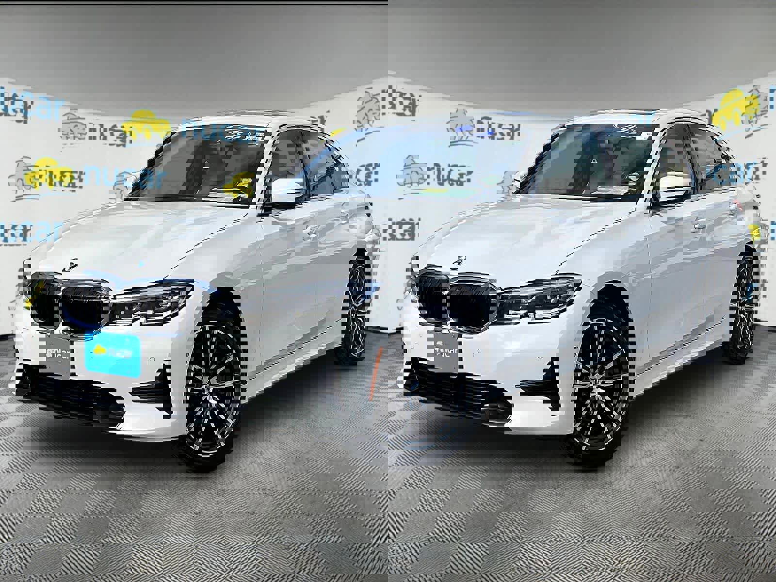 Used 2019 BMW 330i xDrive Sedan w/ Premium Package image 3