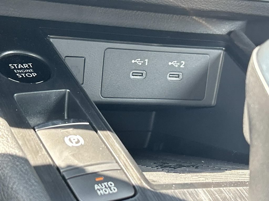 New 2026 Nissan Kicks SV w/ Cold Weather Package FWD image 26