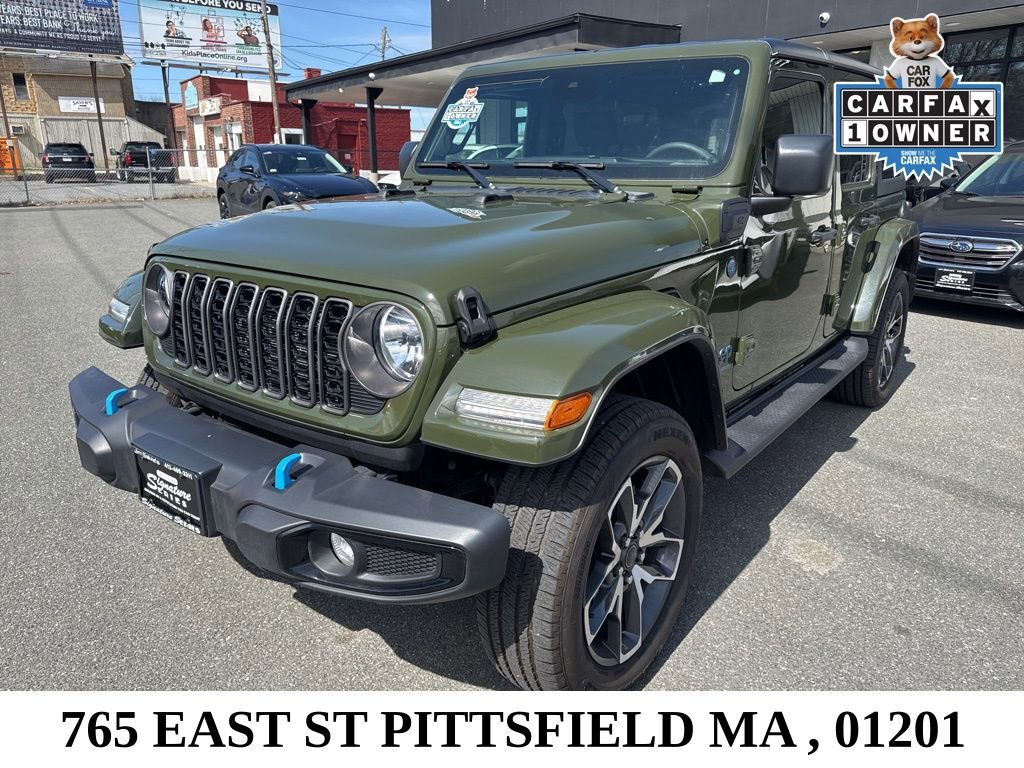 Used 2024 Jeep Wrangler Unlimited w/ Convenience Group AWD/4WD image 3