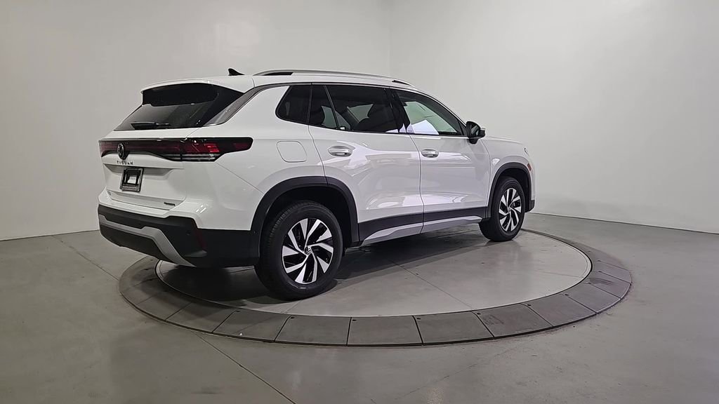 New 2026 Volkswagen Tiguan S image 5